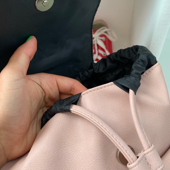 small backpack/bag - Picture 4 of 6